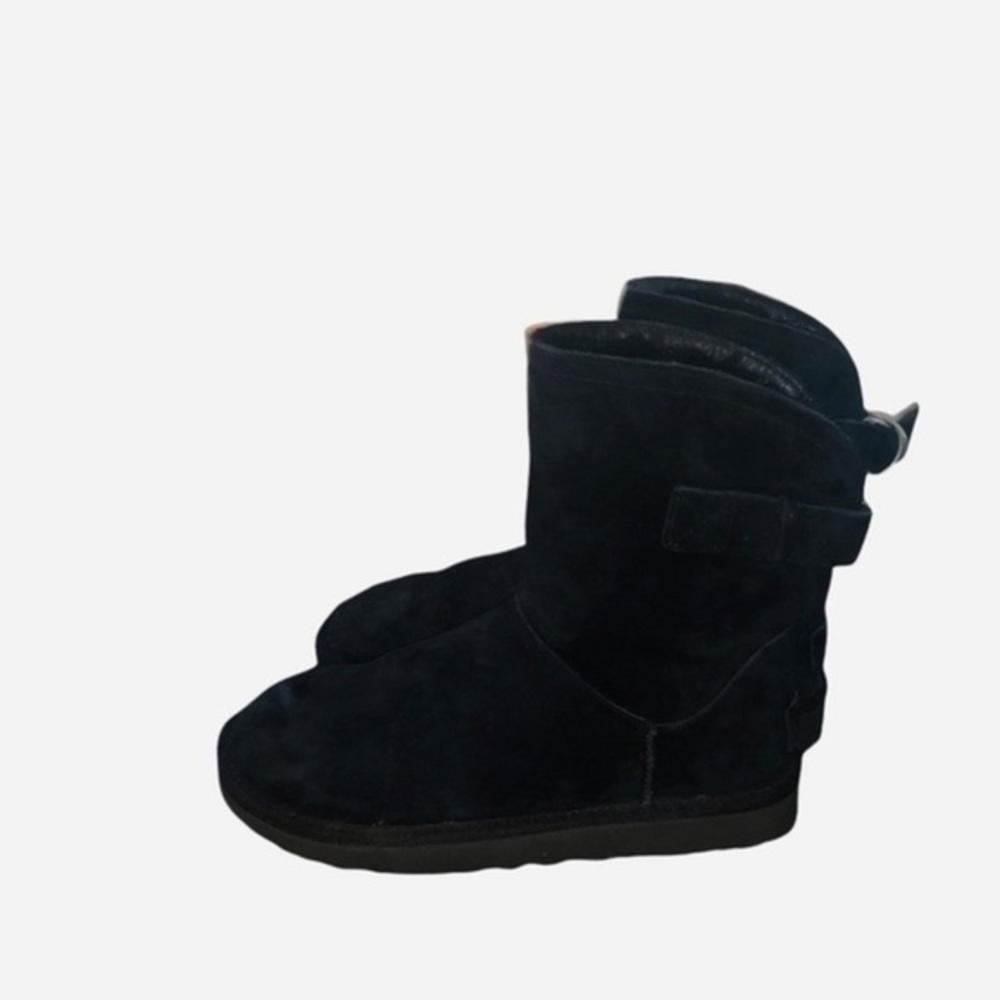 UGG BOOTS WOMEN’S SIZE 7